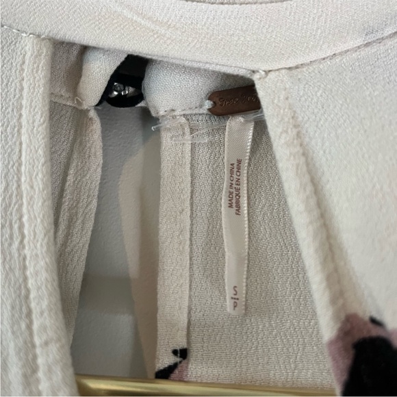 BlOGGER FAVORITE ✨ | FREE PEOPLE | Say you Love Me Blouse | Long sleeve | Small - Picture 6 of 6